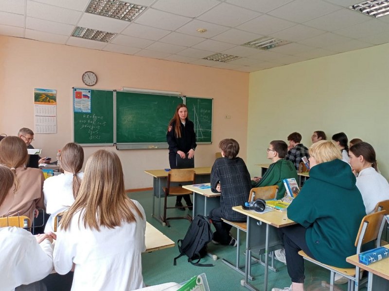 Сотрудники МУ МВД России «Ногинское» провели беседы со школьниками